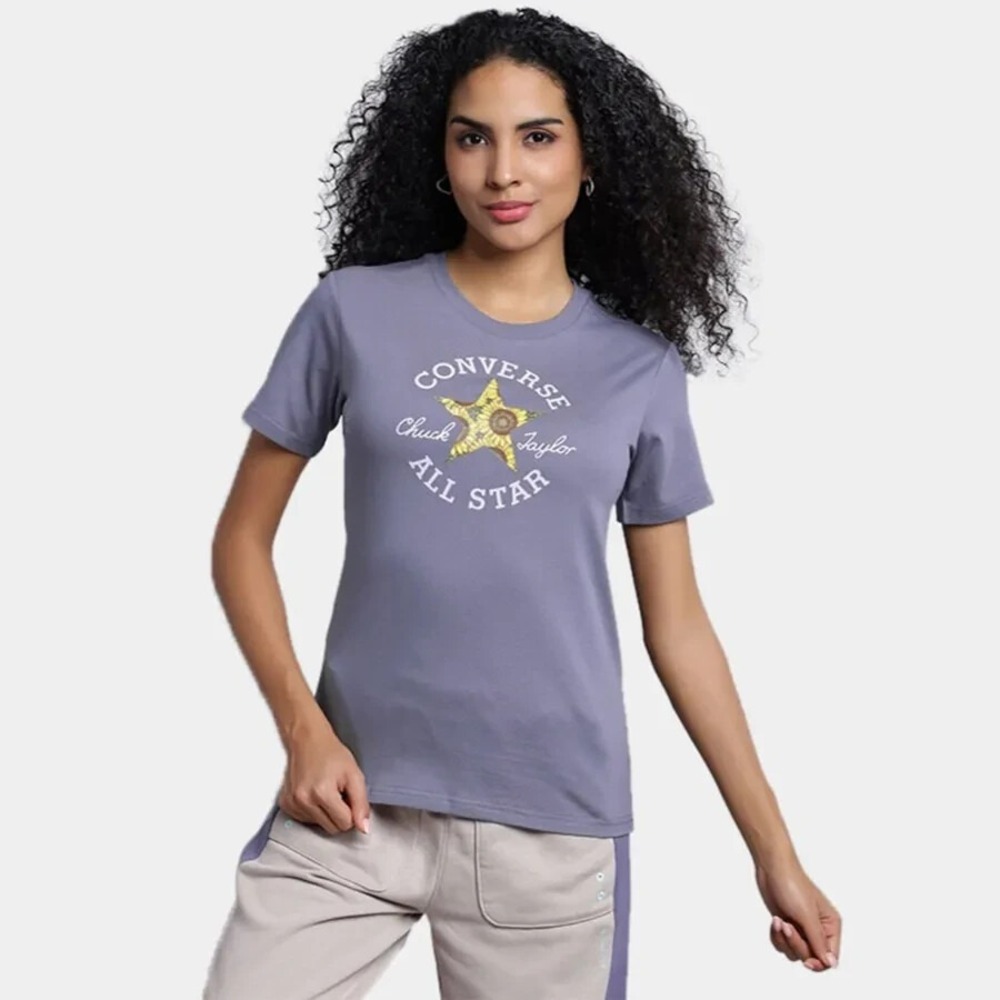 Converse Women's Chuck Taylor All‎ Star T-Shirt Purple Floral Patch Casual Small